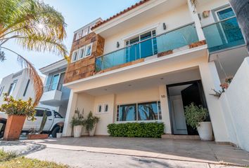 Casa en condominio en  Francisco Villa, Zapopan, Zapopan, Jalisco