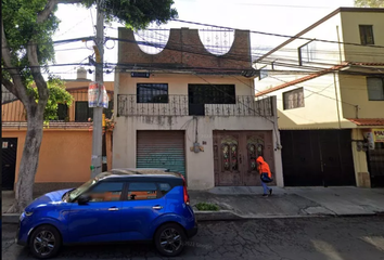 Casa en  C. Rafael Alducin 53, Tezozomoc, 02459 Ciudad De México, Cdmx, México