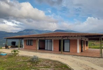 Lote de Terreno en  Peaje Los Acacios, Los Patios, Norte De Santander, Colombia