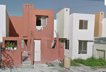Casa en  Hda. Sta. Monica 137, Hacienda Santa Lucía 1er. Sector, Ciudad Benito Juárez, Nuevo León, México