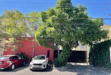 Casa en condominio en  Avenida Lorenzo Barcelata 4385, Los Pinos, Los Pinos Campestre, Zapopan, Jalisco, México