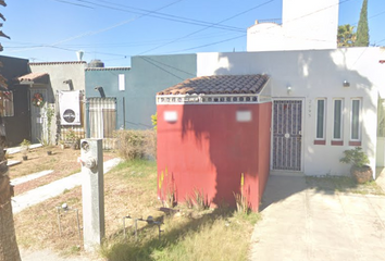 Casa en fraccionamiento en  Melón, Paseos Del Prado, Jalisco, México