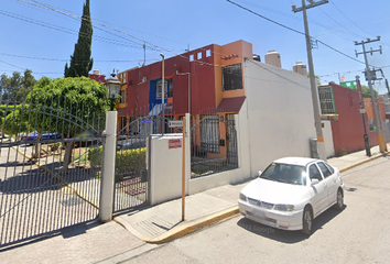 Casa en  Sierra De Guadalupe, Joyas De Cuautitlan, El Terremoto, Cuautitlán, Estado De México, México