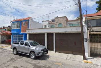 Casa en  Calle Lirios, Casa Blanca, Metepec, Estado De México, México