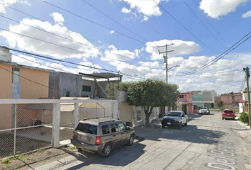 Casa en  Calle Del Bernal 122, Aztlán, Reynosa, Tamaulipas, México
