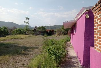 Casa en  Calle Chalcatzingo, Xochicalco, Morelos, México