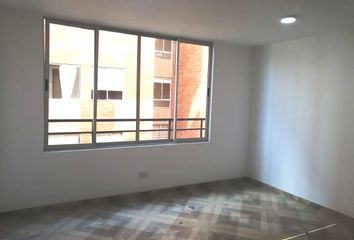 Apartamento en  Conjunto Residencial Naranjo Ii, Carrera 2 Este, Chía, Cundinamarca, Colombia