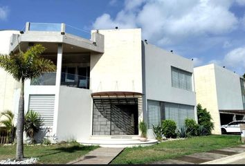 Casa en fraccionamiento en  Bosque De Niebla, Xalapa-enríquez, Veracruz, México