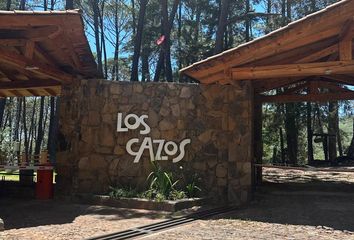 Casa en fraccionamiento en  Los Cazos, Avenida Edurado Montaño Sahagon, Paseo De Los Cazos, Mazamitla, Jalisco, México