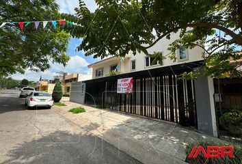 Casa en  Circuito De Las Flores Norte 2208, Azaleas, Zapopan, Jalisco, México