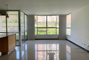 Apartamento en  Los Balsos, Medellín