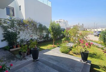 Casa en  Urbanización Los Huertos De Sachaca, Sachaca, Perú