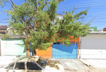 Casa en  Montes Apeninos 38, Obrera Campesina, 72260 Heroica Puebla De Zaragoza, Pue., México