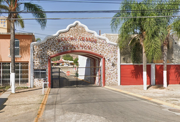 Casa en fraccionamiento en  Cto San Martín 122, Rancho San Antonio, Jal., México