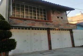 Casa en  Bosque De Japón, Bosques De Aragon, Ciudad Nezahualcóyotl, Estado De México, México