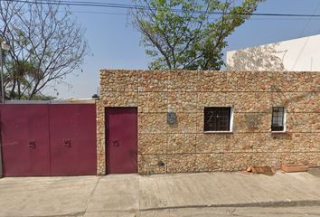 Casa en  Calle Andes 30, Lomas Del Tzompantle, Cuernavaca, Morelos, México