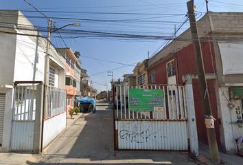 Casa en  Calle Huracán, Paseos De Ecatepec, Ecatepec De Morelos, Estado De México, México