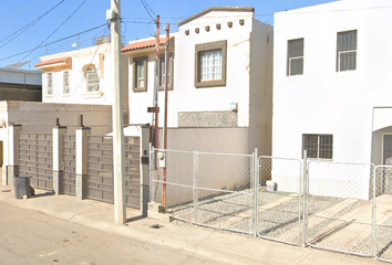 Casa en  Sierra Madre Del Sur, Vista Del Valle, 21387 Mexicali, B.c., México