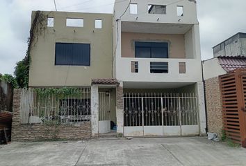 Casa en  Colinas De La Alborada, Guayaquil, Ecuador