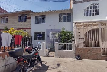 Casa en  Calle 44 #4-73, Floridablanca, Santander, Colombia