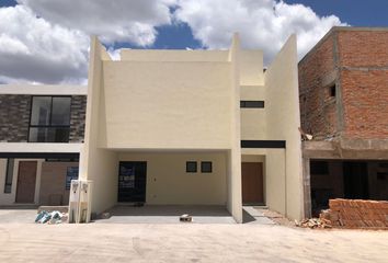 Casa en  Cimera Residencial, 2.2 Kilómetro Approximate A San Marcos, San Luis Potosí, México