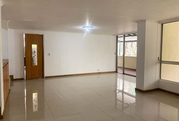 Apartment for rent in Loma de los González, Medellín