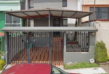 Casa en  De Los Balcones 11, Mz 034, Villas De La Hacienda, Ciudad López Mateos, Estado De México, México