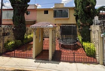 Casa en  Calle Sor Juana Inés De La Cruz 36, Mz 013, Habitacional Viveros De La Loma, Tlalnepantla De Baz, Estado De México, México