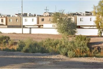 Casa en condominio en  Avenida Tetuan, Sevilla, Mexicali, Baja California, México