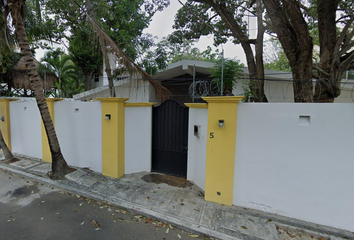 Casa en  Calle Jabin, 77533 Cancún, Quintana Roo, México