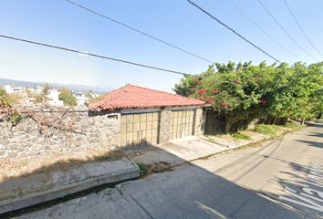 Casa en  Vía Láctea, Rancho Tetela, Cuernavaca, Morelos, México