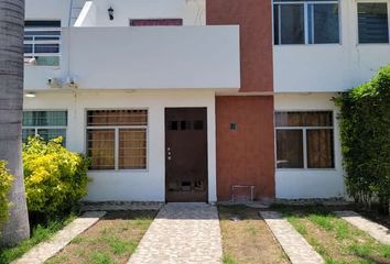 Casa en  Villas De San Martin, Avenida Concepción, La Unión Del Cuatro, Jalisco, México