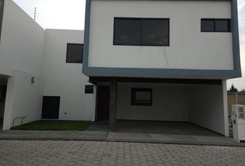 Casa en fraccionamiento en  Calle 4 Sur 5, San Rafael Comac, San Andrés Cholula, Puebla, 72840, Mex