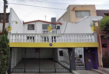 Casa en  Paseo De Las Palomas, Las Alamedas, Ciudad López Mateos, Estado De México, México