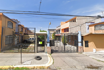 Casa en  De Apantli, Unidad San Buenaventura, 56536 San Buenaventura, México, México