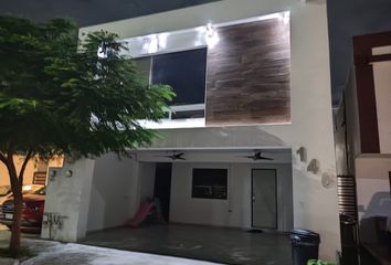 Casa en  Callejón De Los Hernández 146, Il Tamarindo, Ciudad Apodaca, Nuevo León, México