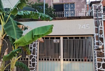 Casa en  Calle Andrés Terán 706, Santa Teresita, Guadalajara, Jalisco, México