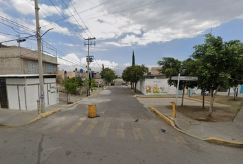 Casa en fraccionamiento en  Retorno Hacienda Cerro De Chimalpa, Cerro Del Marquez, Valle De Chalco Solidaridad, Estado De México, México