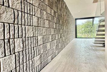 Casa en condominio en  Altozano Querétaro, Anillo Vial Fray Junípero Serra, Santiago De Querétaro, Querétaro, México