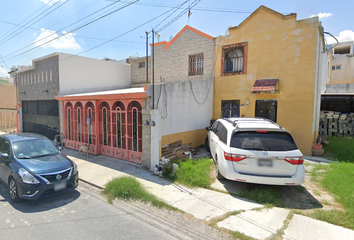 Casa en  Villas De Colombia, Roble Nuevo, Ciudad General Escobedo, Nuevo León, México