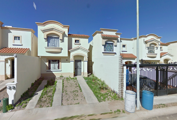 Casa en  Cerrada Saint Denis, Guaymas, Sonora, México