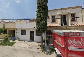 Casa en  La Paloma, Privadas De Camino Real Ii, Ciudad General Escobedo, Nuevo León, México