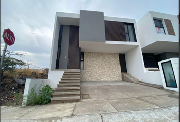 Casa en  Jade Norte, Cto. Valle De Cuarzo, Zibatá, Querétaro, México