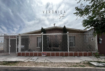 Casa en  Plutarco Elías Calles, Juárez, Chihuahua, México