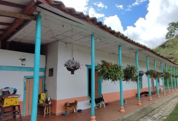 Villa-Quinta en  El Peñol, Antioquia