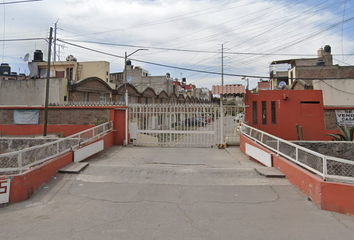 Casa en  Boulevard Tultitlán Poniente, Los Reyes, Tultitlán De Mariano Escobedo, Estado De México, México