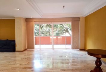 Apartamento en  Poblado, Medellín