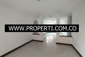 Apartamento en  Castropol, Medellín