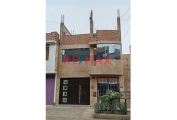 Casa en  Urb Santo Domingo Etapa 10, Carabayllo, Perú