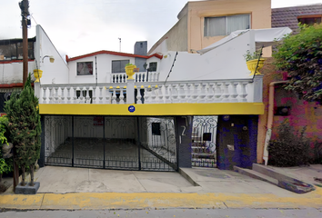 Casa en  P.º De Las Palomas 127, Las Alamedas, 52970 Cdad. López Mateos, Méx., México